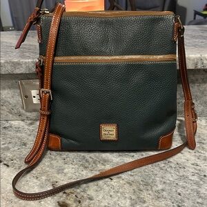 Dooney and Bourke Hunter green crossbody handbag